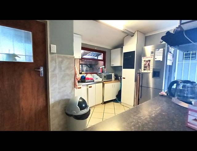 3 BEDROOM FREESTANDING FOR SALE IN BOTHASIG